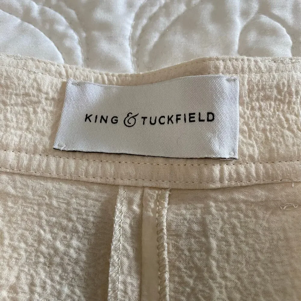 King Tuckfield Pleated Crinkled Trousers Pant Women’s Size Medium Quiet Luxury